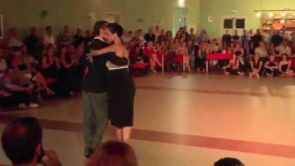 Video thumbnail for Gianpiero Ya Galdi y Maria Filali - Fienile di Viareggio - Muy Suave - tango