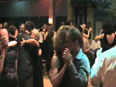 Video thumbnail for Thierry Le Cocq e Alessia Lyndin / milonga 9 aprile 2011