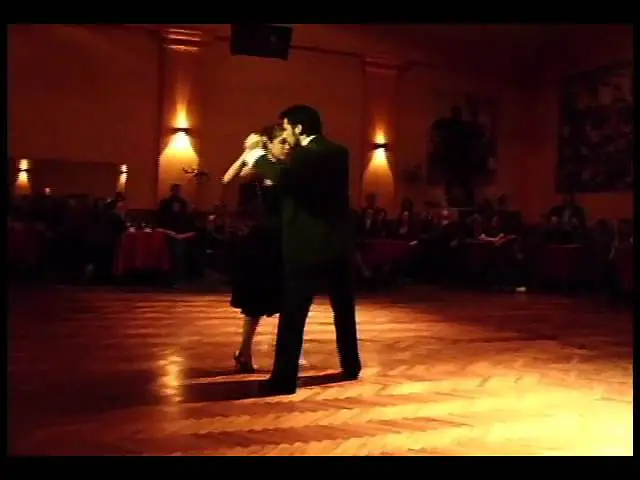 Video thumbnail for Juliana Maggioli y Andrés Molina 2/3