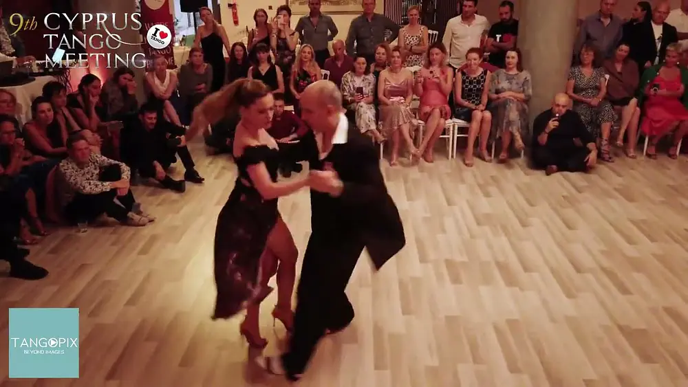 Video thumbnail for Horacio Pebete Godoy & Maricel Giacomini dance Osvaldo Pugliese - Jueves