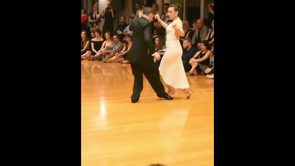 Video thumbnail for Neri Piliu y Yanina Quinones...dancing tango to the music of Morricone ❤️ #tango #tangoargentino