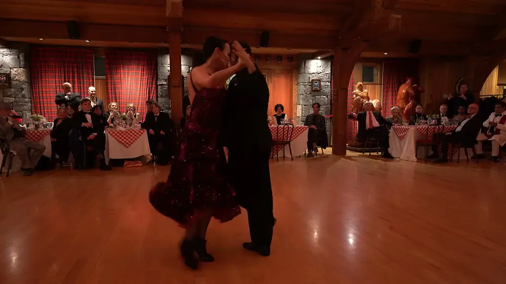 Video thumbnail for Fernanda Ghi & Martin Almiron dancing "Romance De Barrio" played by the Alex Roitman Quartet