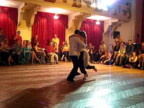 Video thumbnail for Festival "Nevskaya milonga" St-Petersburg, 2009 Horacio Godoy y Cecilia Garcia (4)