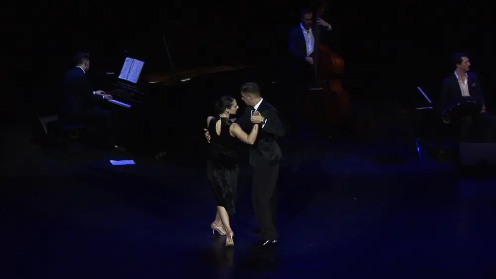 Video thumbnail for Solo Tango Orquesta, Claudio Forte & Barbara Carpino "Oblivion"