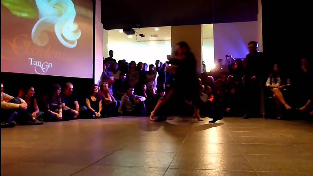 Video thumbnail for 6 La Milonga del Patio presenta a Aurora Lubiz y Luciano Bastos- Remembranza