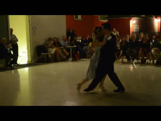 Video thumbnail for Sebastian Zanchez e Malvina Gili @ Milonga La Rotonda 2016 1di3