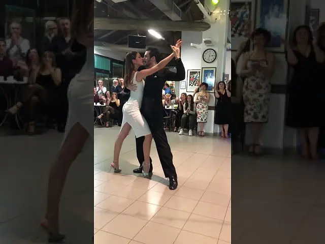 Video thumbnail for Танец Милонга Танго Andrea Vighi y Chiara Benati   Milonga para as Missoes