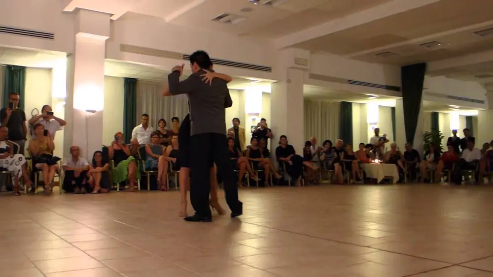 Video thumbnail for Carlitos Espinoza & Noelia Hurtado Principina (Grosseto)  1/5