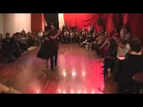 Video thumbnail for pinto la milonga  bailan Carina Herrera y Octavio Fernandez en "Alma de Loca"
