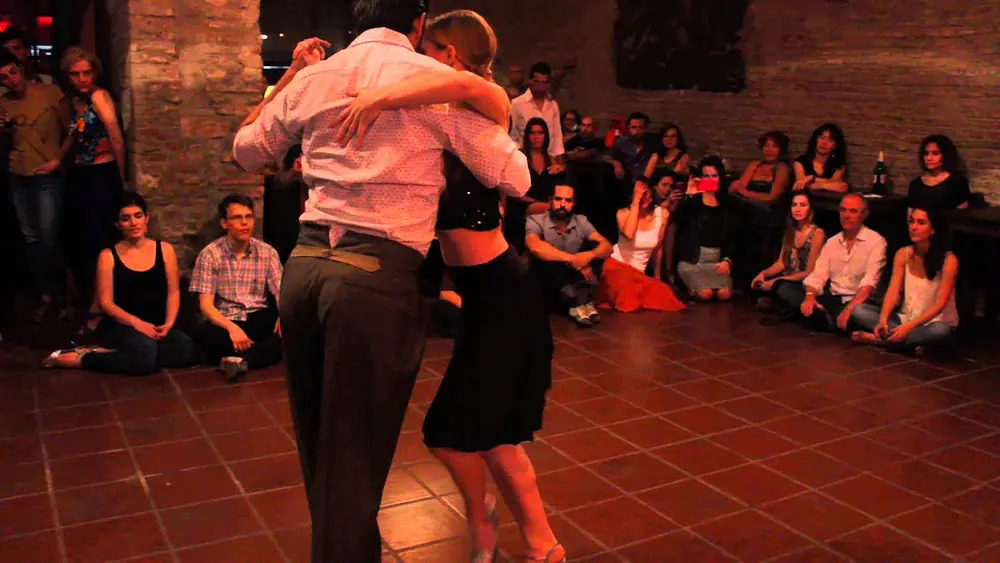 Video thumbnail for Juan Pablo Canavire y Sara Westin - 19-3-2016 - La Cachivachería 1/4