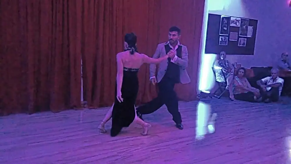 Video thumbnail for Solange Acosta e Max Van de Voorde na milonga Fasitango 3/4