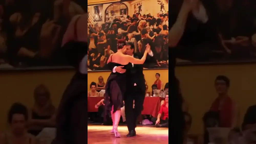 Video thumbnail for Julio Balmaceda y Alejandra Gutty  -Comme il faut - Julito siempre con nosotrxs 🥂