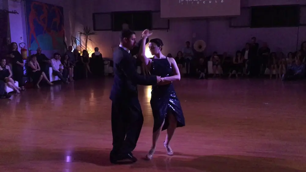Video thumbnail for Quanti Voti - Claudio Forte e Barbara Carpino - Paladanze Siracusa 28 Maggio 2017