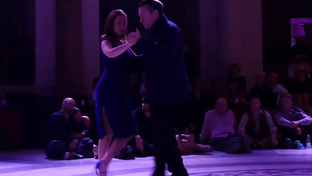 Video thumbnail for Chicho Frúmboli & Juana Sepúlveda, Sueño azul (Chicho e Juana Napoli Long Weekend, 1/5)