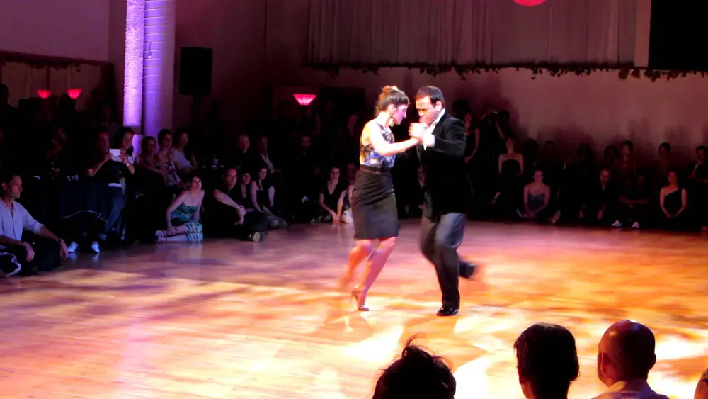 Video thumbnail for Fabian Peralta & Josefina Bermudez, "Remembranza", AntiPanico SF 2012, 2/4