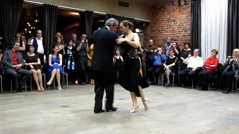 Video thumbnail for Fernando Jorge y Alexandra at Oulu Tango Festival 2013, Sonemos