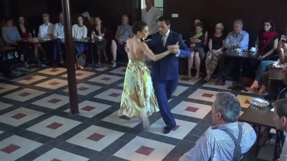 Video thumbnail for Sebastián Acosta & Linda D'Anna @ Brunchmilonga Tangorrion