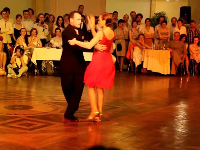 Video thumbnail for Claudia Codega  & Esteban Moreno  White Nights Tango Festival 2012 part3.