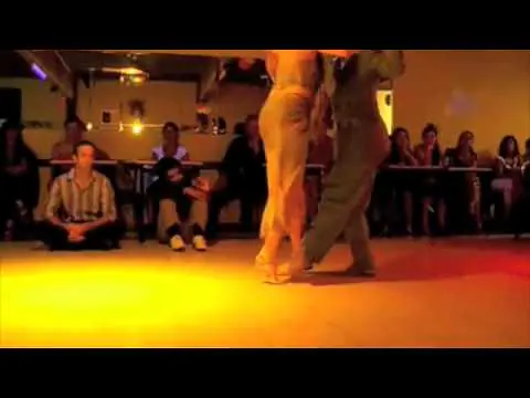 Video thumbnail for Nany Peralta y Rebecca O'Laoire - Milonga10 - 1