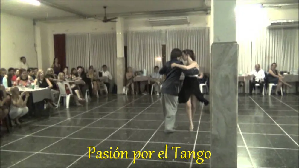 Video thumbnail for LUCILA BARDACH y MARCELO LAVERGATA Bailando MILONGA VIEJA MILONGA en FLOREAL MILONGA