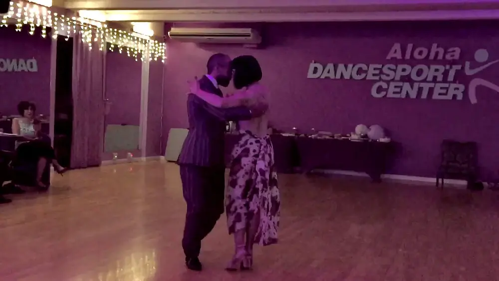 Video thumbnail for Chizuko Kuwamoto & Leonardo Pankow - Hawaii Tango and Party