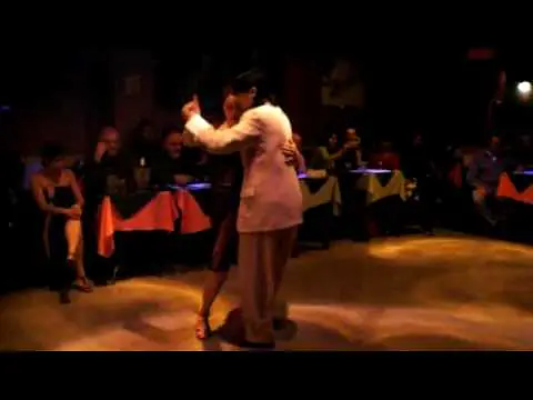 Video thumbnail for Ariadna Naveira y Fernando Sanchez bailan en porteño y Bailarin