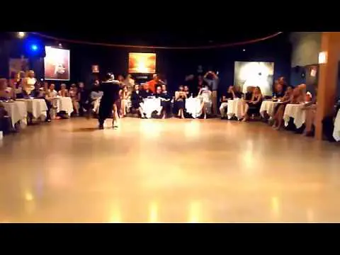 Video thumbnail for Neri Luciano Piliu y Yanina Quiñones- "Miedo" vals orquesta D'Arienzo