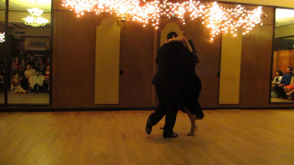 Video thumbnail for Virginia Pandolfi & Ney Melo at La Milonga Rosa