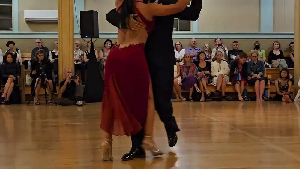 Video thumbnail for Paloma Berrios & Maximiliano Alvarado at Burning tango (1 of 2)