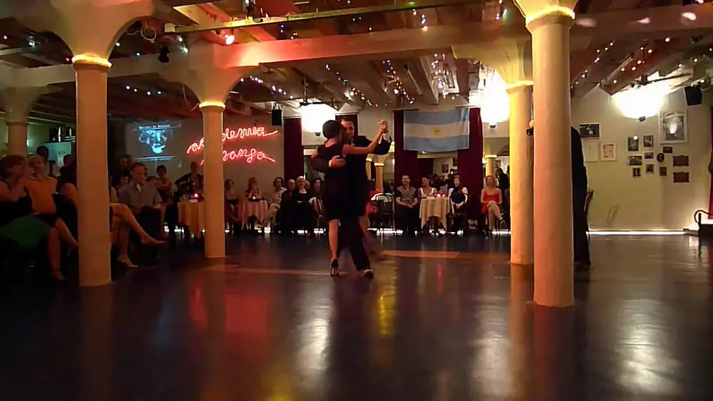 Video thumbnail for Alejandra Soto and Gonzalo Robinson