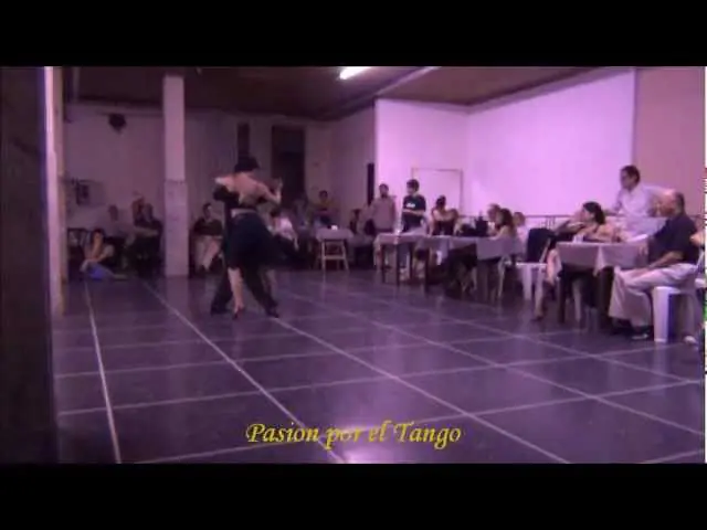 Video thumbnail for CECILIA CAPELLO y DIEGO AMORIN bailando el tango BAHIA BLANCA en FLOREAL MILONGA