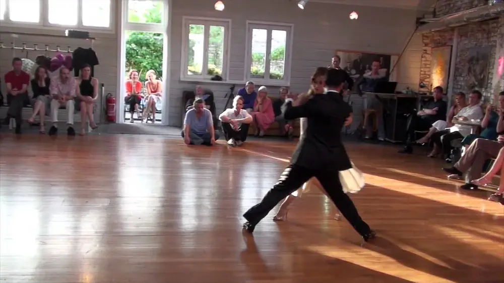 Video thumbnail for Marina Marques y Ozgur Demir AuxFrontieres 2014 - 2