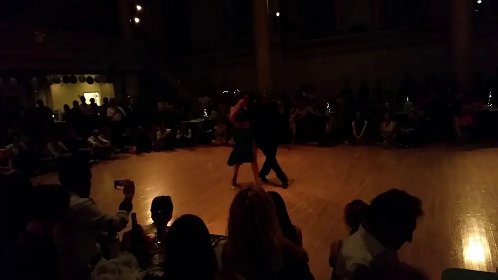 Video thumbnail for Argentine tango: Julio Balmaceda & Virginia Vasconi - Sigueme Si Puedes