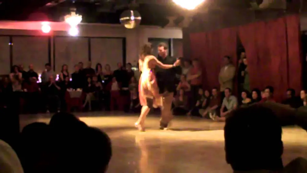 Video thumbnail for Damian Thompson & Nina Tatarowicz: Argentine Tango