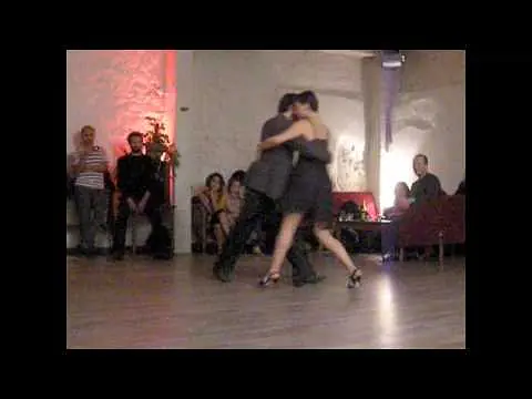 Video thumbnail for Fausto Carpino y Veronica Toumanova bailan en Loft - Paris 4/4