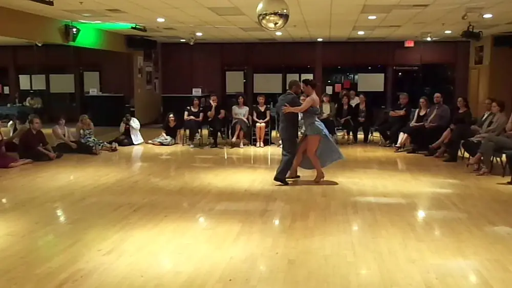 Video thumbnail for Silvina Valz & Oliver Kolker "Remembranzas"