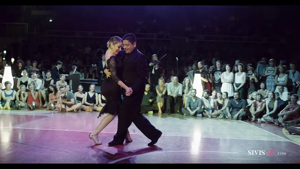 Video thumbnail for Carlitos Espinoza & Noelia Hurtado - Mano Brava - Tango exhibition by Sivis'Art