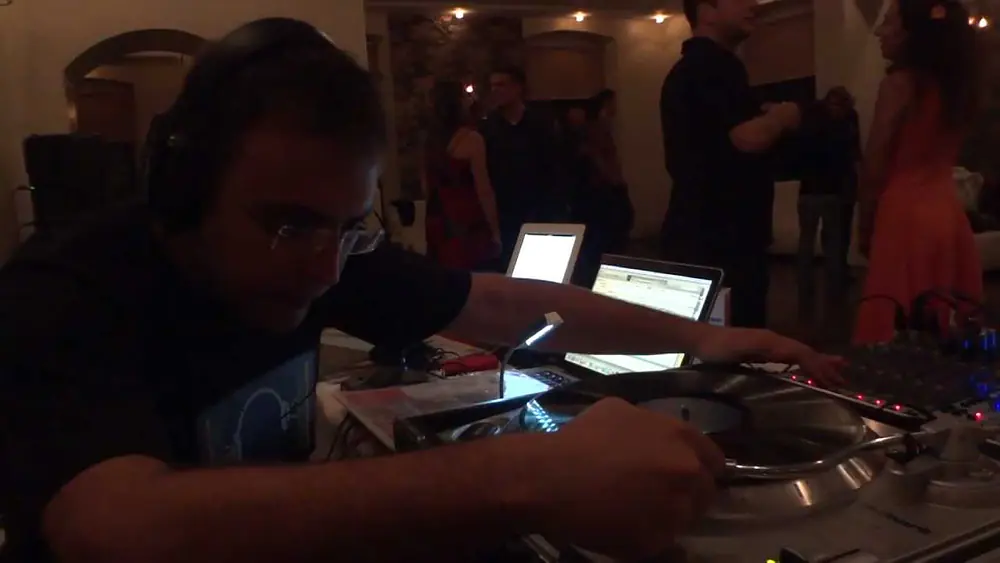 Video thumbnail for Carlos Di Sarli - Numes De Humo - DJ Utku Küley