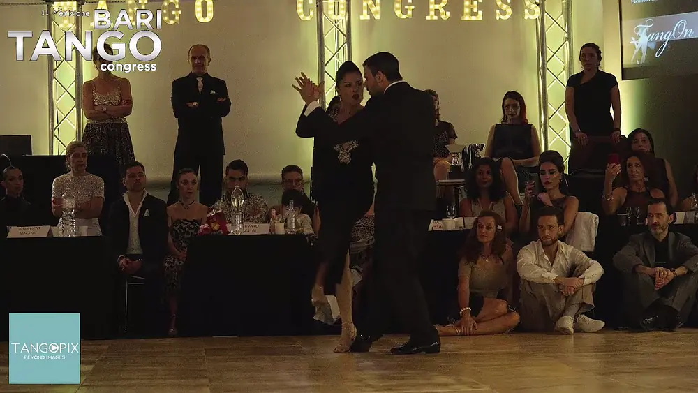 Video thumbnail for Vanesa Villalba & Matteo Antonietti dance Aníbal Troilo - Inspiración