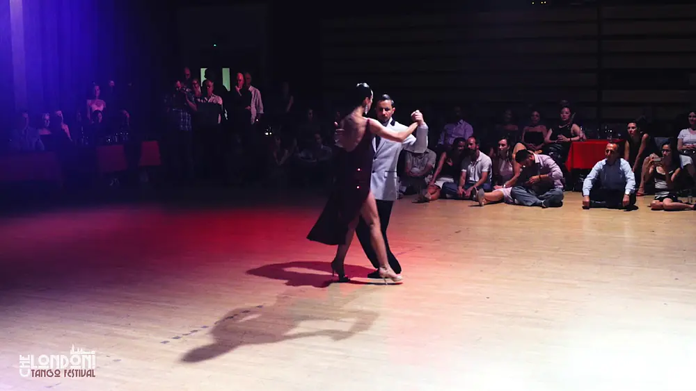 Video thumbnail for Paula Duarte y Bruno V. Rodriguez (Confesión)