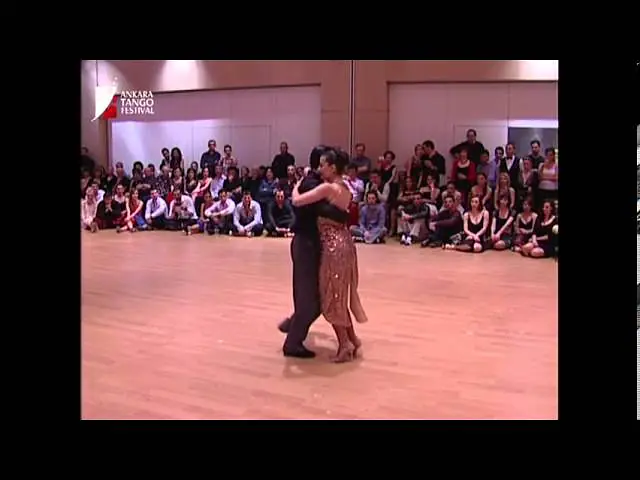 Video thumbnail for Fernando Gracia y Sol Cerquides, Loca, Video 2/4