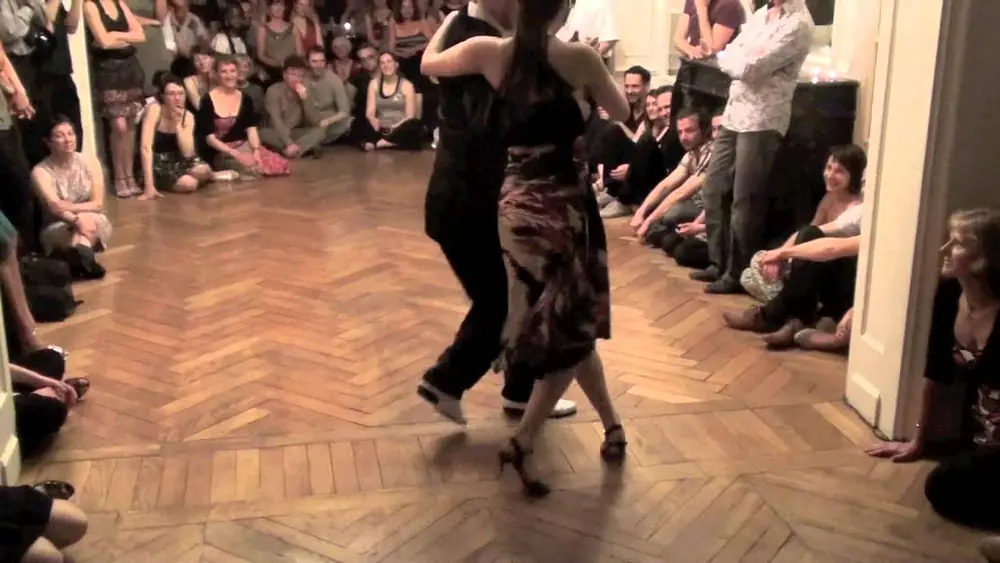 Video thumbnail for Mariana Patsarika y Dimitris Biskas_ Tortazos SLM 20130508