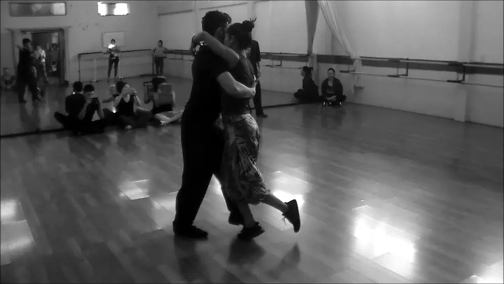 Video thumbnail for Stage Tango Workshop - Tanya Gutiérrez & Sebastián Avendaño