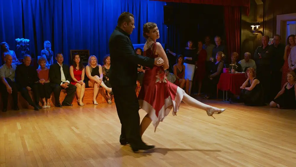 Video thumbnail for Querer - Performed by Eduardo Saucedo & Rose Vierling