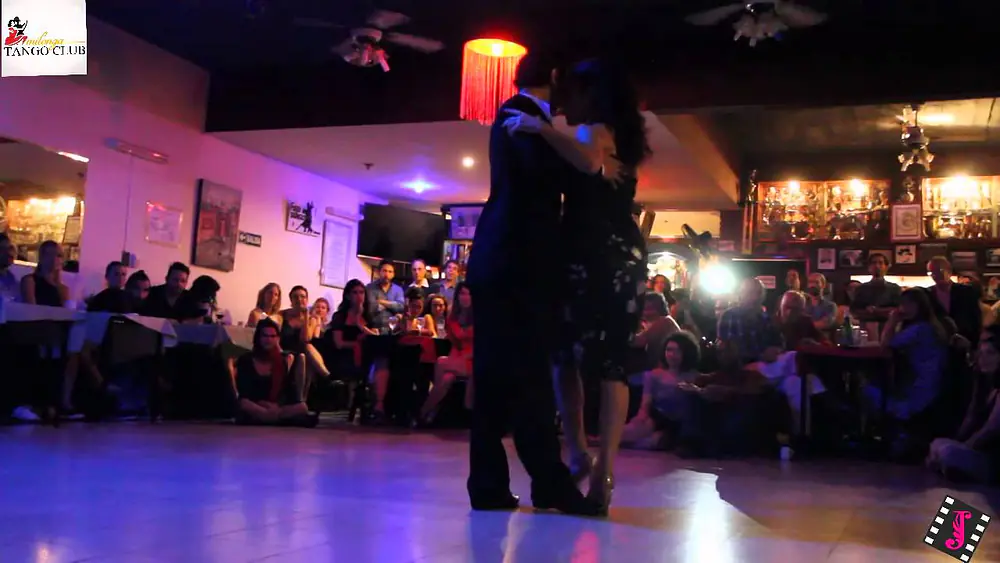 Video thumbnail for LUIS LOBATTO Y GIUSY SANTORO en el Tango Club 03/03