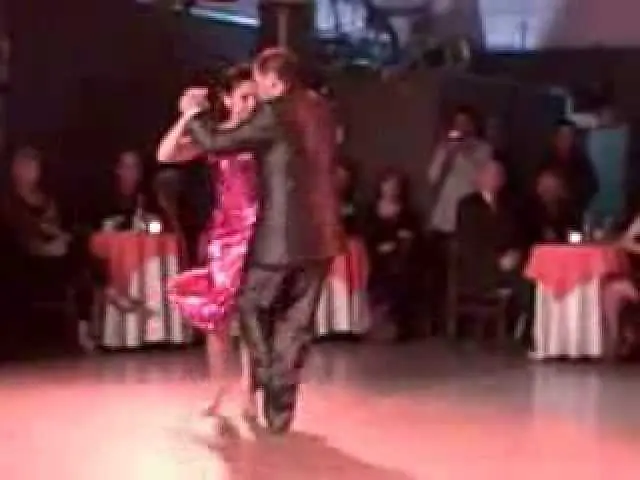 Video thumbnail for Cristina Sosa y Daniel Nacucchio @ Fruto Dulce Milonga ~ Sep 18 2013, D'arienzo "El Nene del Abasto"