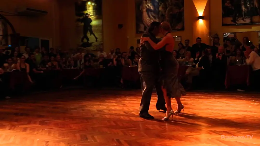 Video thumbnail for Ricardo Calvo y Sandra Messina, Color Tango, 2, Salón Canning - Milonga Parakultural, 17.03.2015