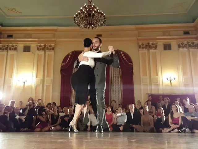 Video thumbnail for Gianpiero Galdi e Maria Filali - Krakus Aires Tango Festival 2017- 1/4