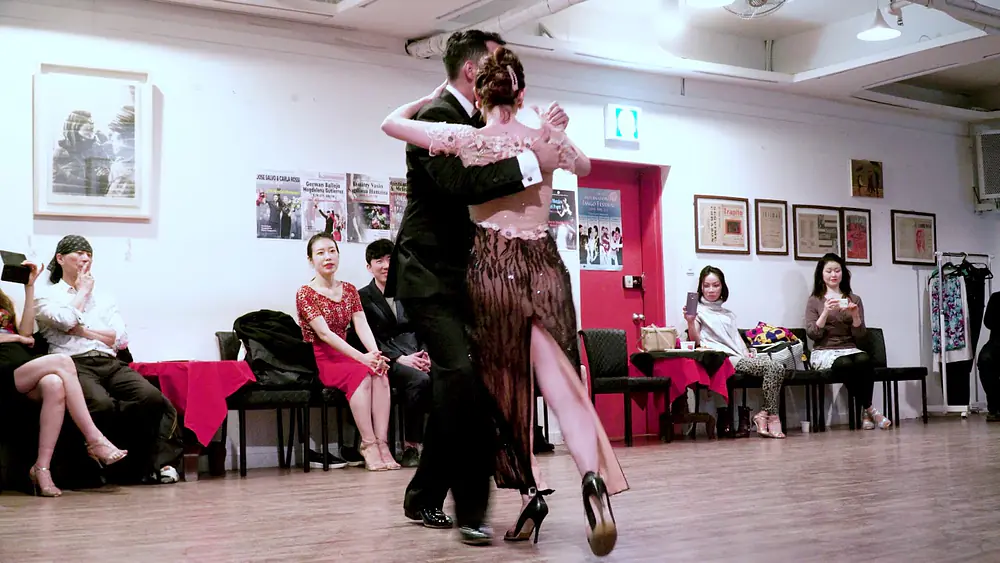 Video thumbnail for [ Tango ] 2019.12.08 - Sebastian Acosta & Laura D'Anna- Show No.3