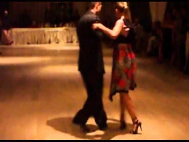 Video thumbnail for Javier Rodriguez y Andrea Missè - Cosenza Tango Festival 2008 - tango